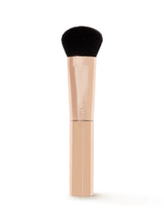 maneaterâ„¢ silk stick brush